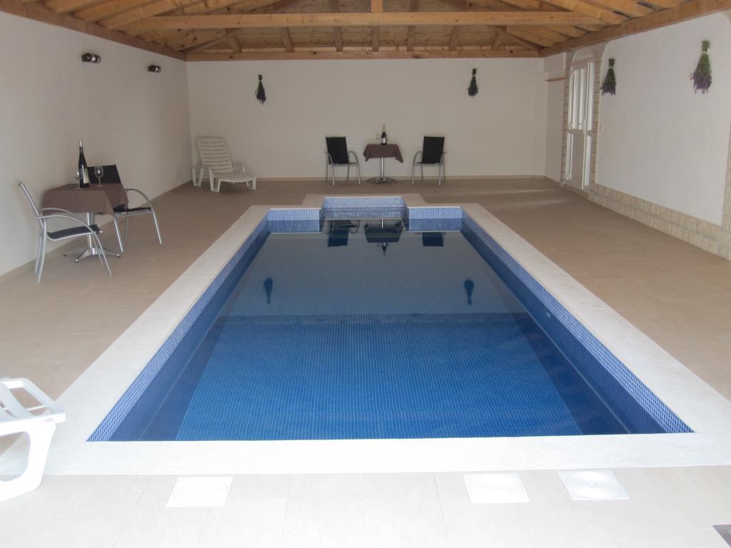 Villa Lily Novi Vinodolski Exterior foto